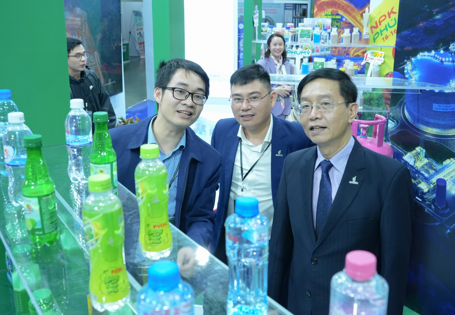 Hội chợ mùa Thu năm 2025 khép lại với thông điệp sẻ chia Hội chợ mùa Thu năm 2025 khép lại với thông điệp sẻ chia