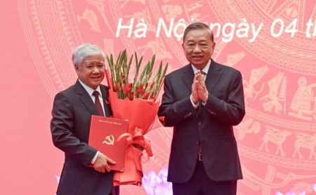 Đồng chí Đỗ Văn Chiến giữ chức Phó Bí thư Thường trực Đảng ủy Quốc hội