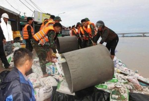 Thủ tướng yêu cầu triển khai các biện pháp ứng phó bão Kalmaegi ở mức cao nhất