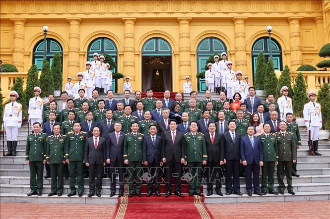 Trao quyết định bổ nhiệm Chủ nhiệm Tổng cục Chính trị và thăng quân hàm Đại tướng, Thượng tướng Trao quyết định bổ nhiệm Chủ nhiệm Tổng cục Chính trị và thăng quân hàm Đại tướng, Thượng tướng