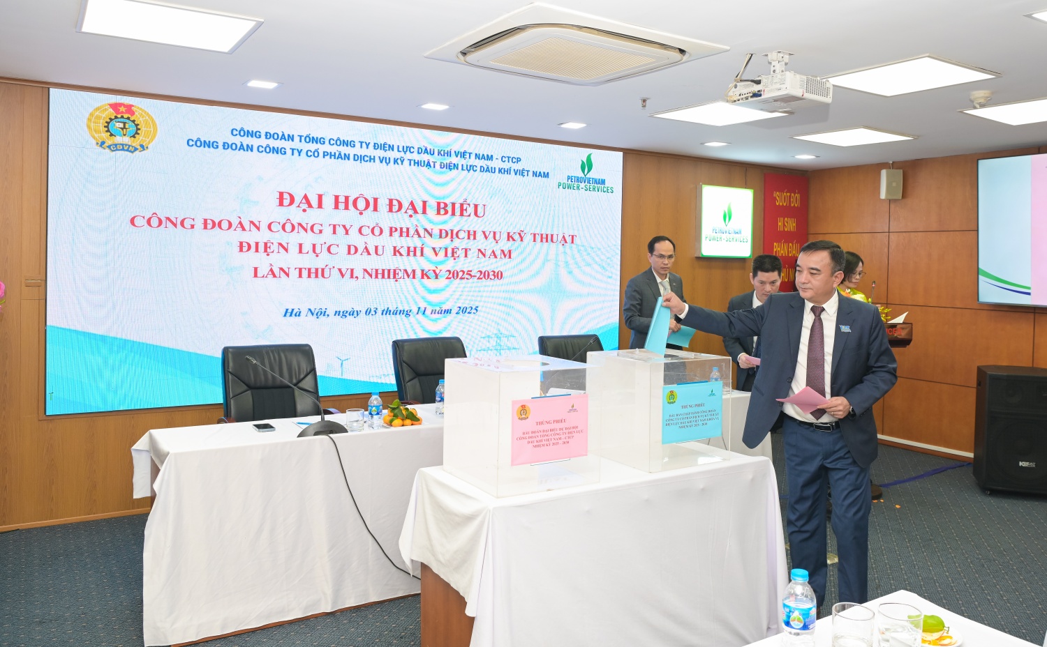 Công đoàn PV Power Services: Phát huy tinh thần đoàn kết, đồng hành cùng đơn vị phát triển bền vững Công đoàn PV Power Services: Phát huy tinh thần đoàn kết, đồng hành cùng đơn vị phát triển bền vững