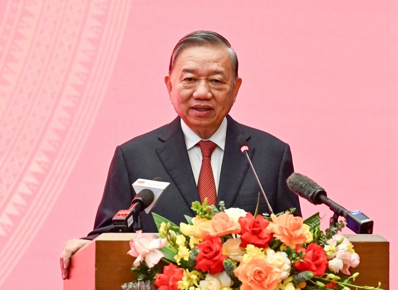 Đồng chí Đỗ Văn Chiến giữ chức Phó Bí thư Thường trực Đảng ủy Quốc hội Đồng chí Đỗ Văn Chiến giữ chức Phó Bí thư Thường trực Đảng ủy Quốc hội