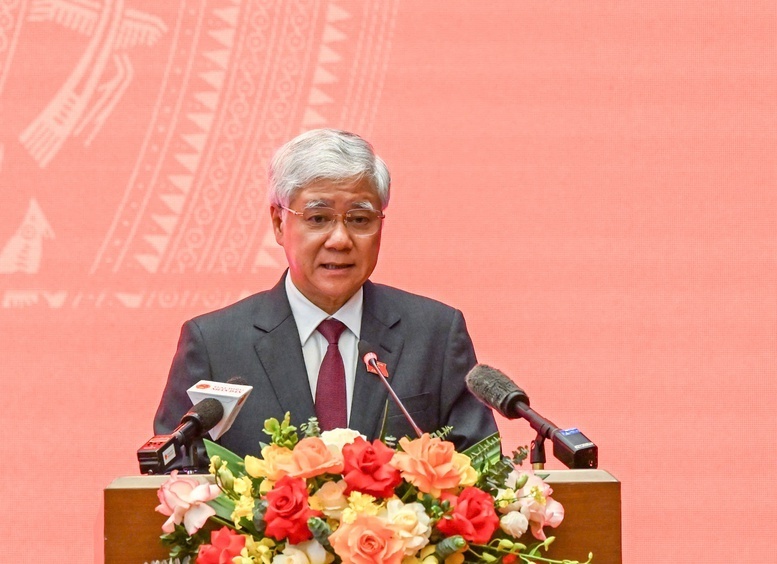 Đồng chí Đỗ Văn Chiến giữ chức Phó Bí thư Thường trực Đảng ủy Quốc hội Đồng chí Đỗ Văn Chiến giữ chức Phó Bí thư Thường trực Đảng ủy Quốc hội