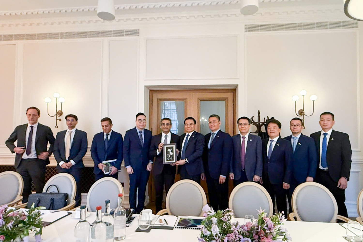 Petrovietnam thúc đẩy hợp tác năng lượng tại Vương quốc Anh Petrovietnam thúc đẩy hợp tác năng lượng tại Vương quốc Anh