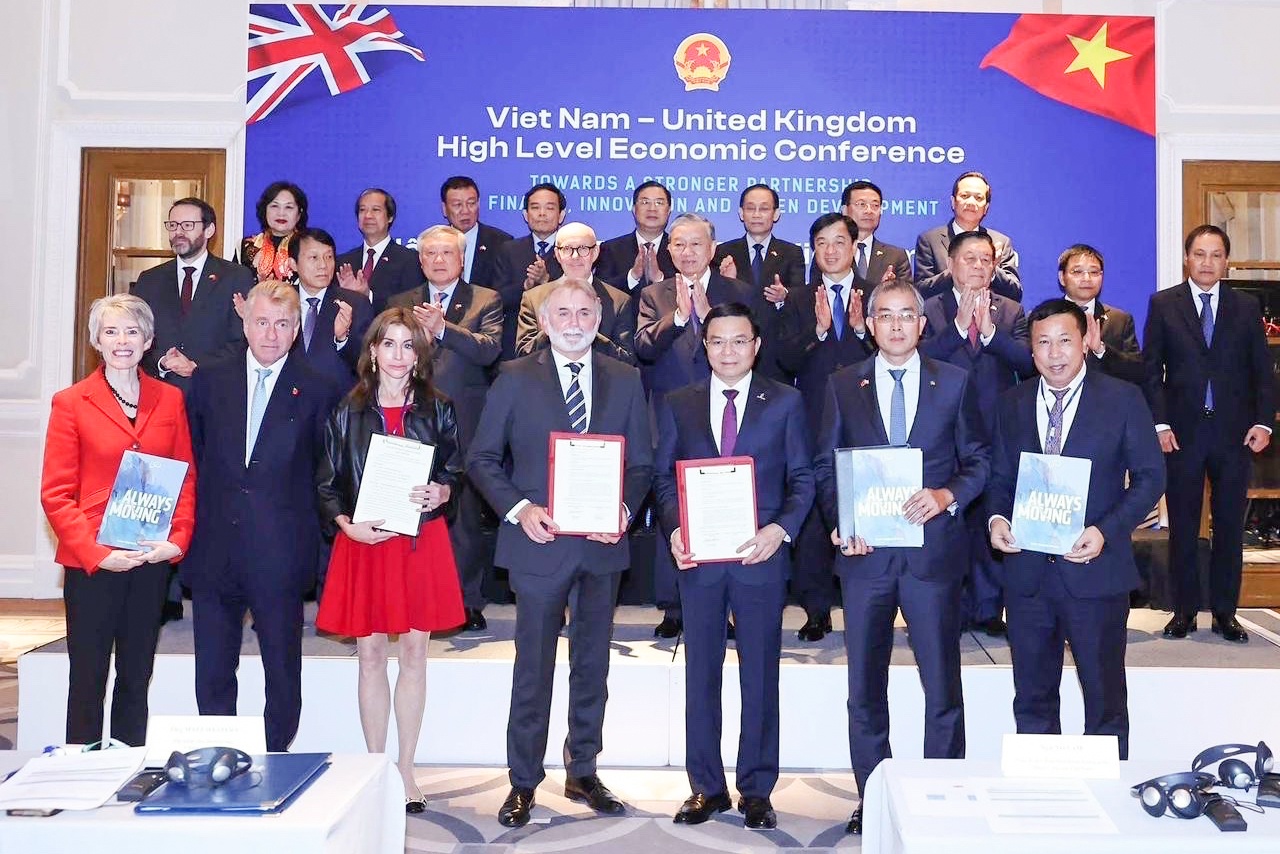 Petrovietnam thúc đẩy hợp tác năng lượng tại Vương quốc Anh Petrovietnam thúc đẩy hợp tác năng lượng tại Vương quốc Anh