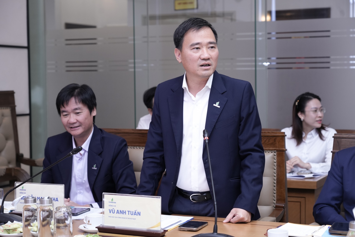 Tổ Công đoàn Cơ quan Công đoàn Petrovietnam: Phát huy vai trò nòng cốt, đoàn kết, trách nhiệm trong giai đoạn mới Tổ Công đoàn Cơ quan Công đoàn Petrovietnam: Phát huy vai trò nòng cốt, đoàn kết, trách nhiệm trong giai đoạn mới