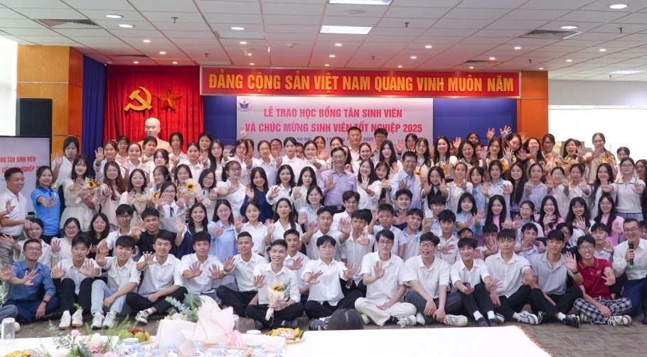 Quỹ Thắp Sáng Niềm Tin - Lan tỏa hy vọng trên cung đường chạy Marathon Cà Mau 2025