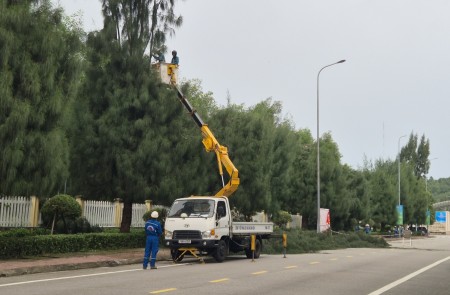 BSR chủ động đảm bảo an toàn NMLD Dung Quất và hỗ trợ người dân tránh trú bão số 13