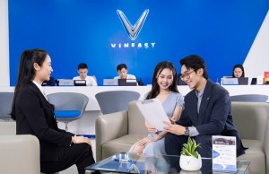 Chủ xe điện nói về dịch vụ hậu mãi của VinFast: "Mua xe chỉ là khởi đầu, còn lại VinFast lo"