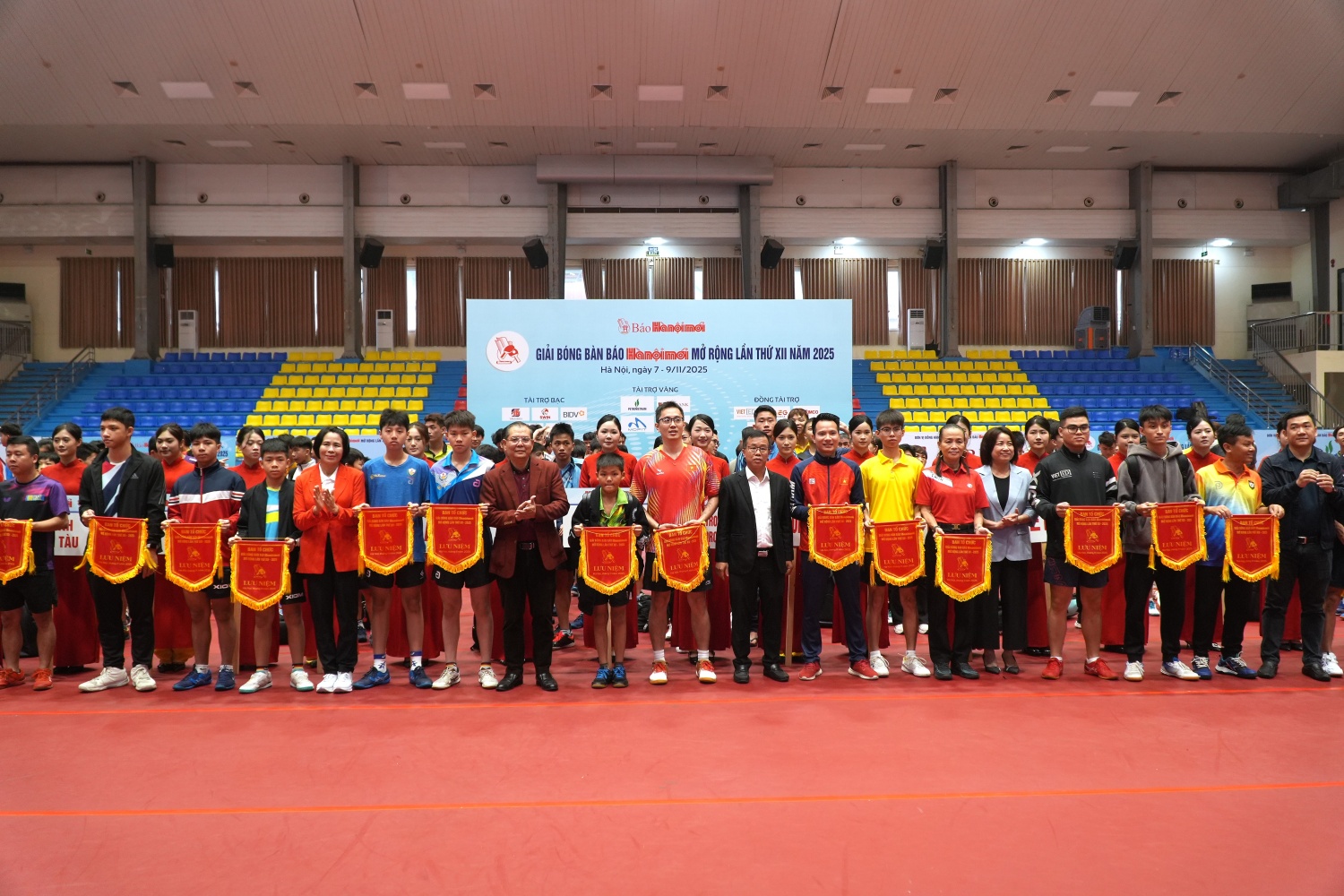 Petrovietnam tham gia tranh tài Giải Bóng bàn Báo Hà Nội mới 2025 Petrovietnam tham gia tranh tài tại Giải Bóng bàn Báo Hànộimới 2025