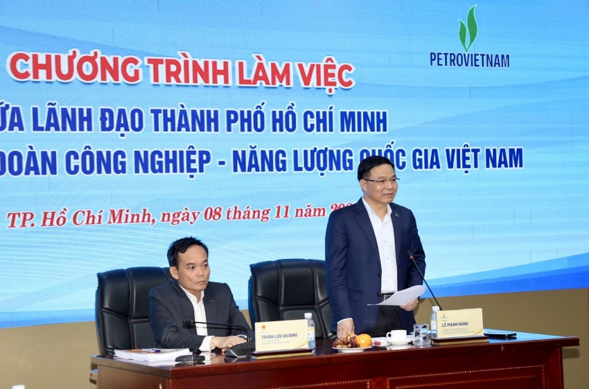 [Chùm ảnh] Dấu ấn quan trọng của Petrovietnam chào mừng Đại hội Đảng toàn quốc lần thứ XIV