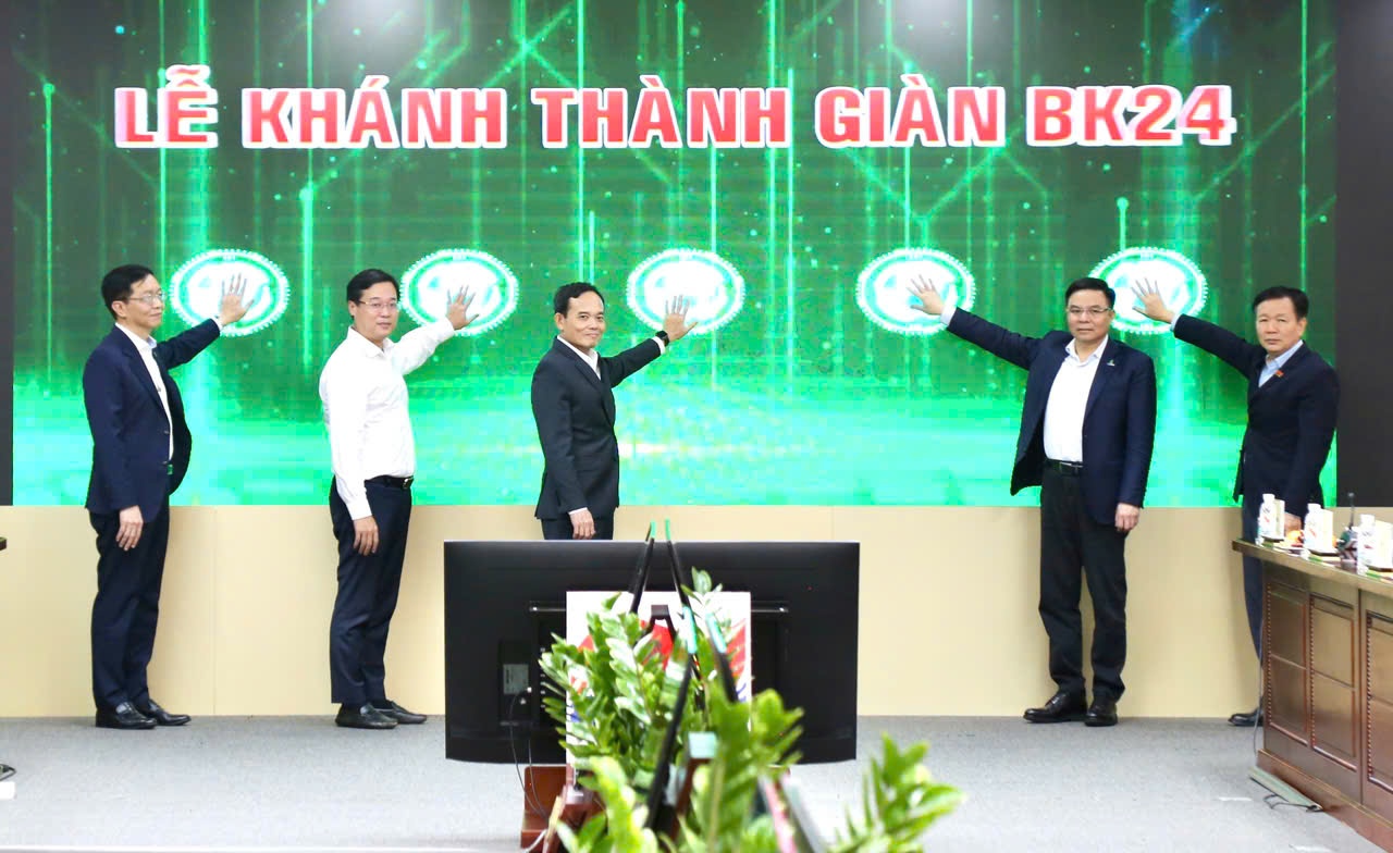 [Chùm ảnh] Dấu ấn quan trọng của Petrovietnam chào mừng Đại hội Đảng toàn quốc lần thứ XIV