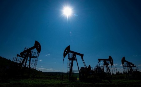 Tương lai năng lượng Đông Nam Á: Bài học từ cuộc chiến dầu mỏ Nga