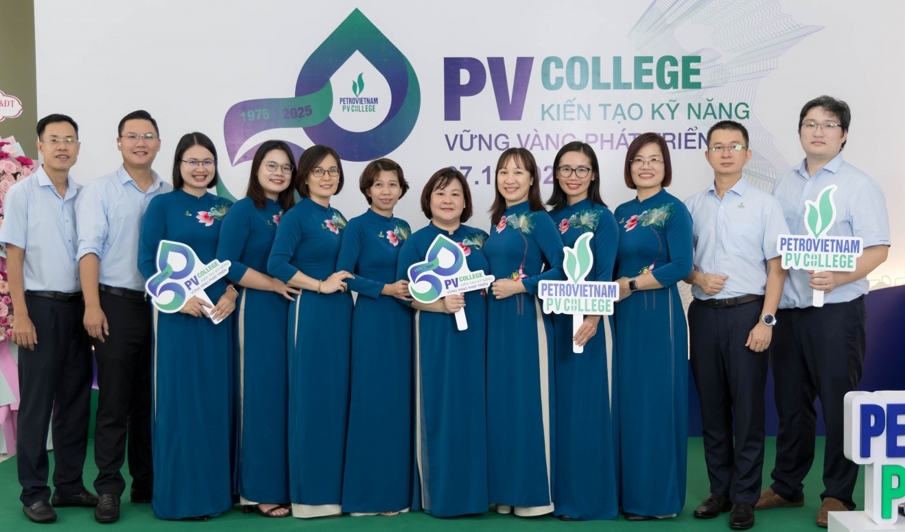 Ký ức 50 năm PV College