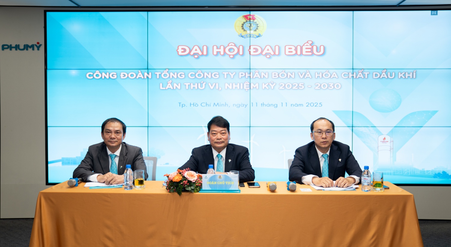 Khẳng định vai trò Đồng hành – Trách nhiệm – Nghĩa tình Khẳng định vai trò Đồng hành – Trách nhiệm – Nghĩa tình