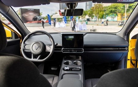 Tài xế dịch vụ: “Cày tiền” bằng VinFast Limo Green, tự tin 1,5 năm hoàn vốn