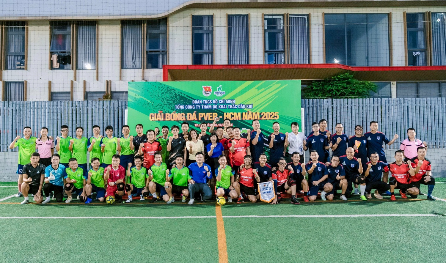 Giải bóng đá PVEP-HCM 2025: Lan tỏa tinh thần thể thao và gắn kết nội bộ Giải bóng đá PVEP HCM 2025: Lan tỏa tinh thần thể thao và gắn kết nội bộ