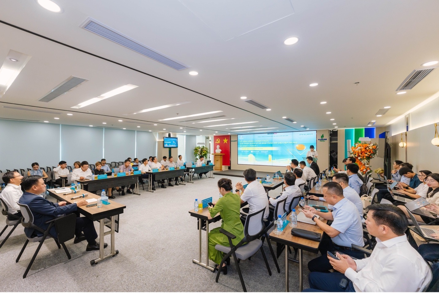 PVFCCo chính thức vận hành “ngôi nhà dữ liệu” Data Lakehouse PVFCCo chính thức vận hành “ngôi nhà dữ liệu” Data Lakehouse