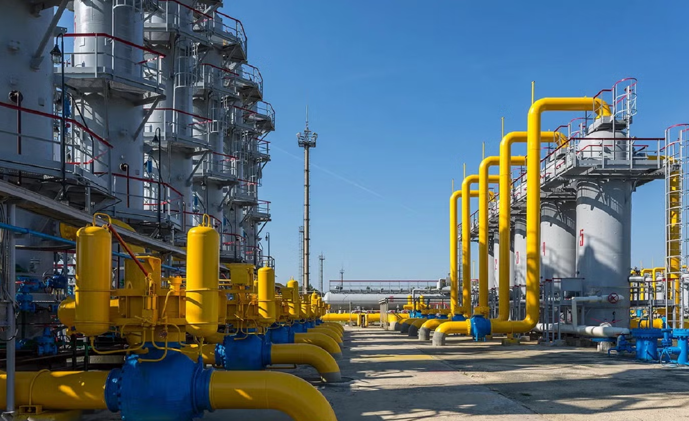 Naftogaz nhận viện trợ từ EU, đẩy mạnh nhập LNG Mỹ