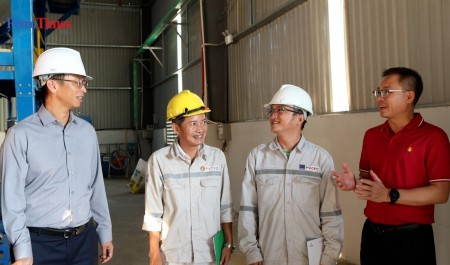 [VIDEO] Petrovietnam sẻ chia khó khăn với NLĐ bị ảnh hưởng do bão số 13 tại Gia Lai