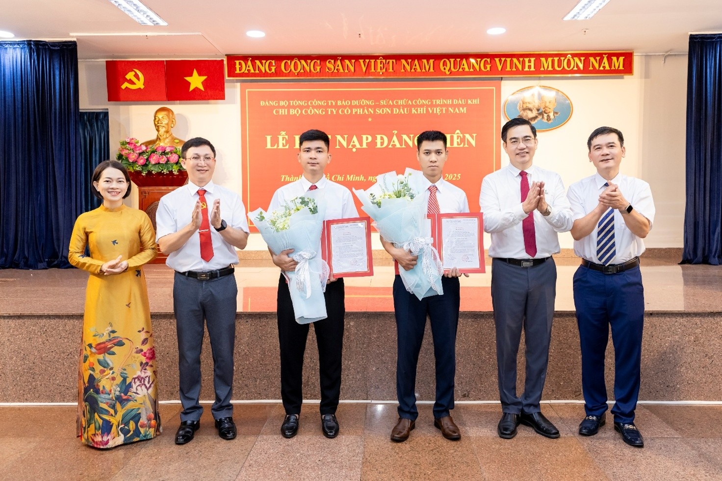 PV Paint bồi đắp thế hệ đảng viên trẻ - Lan tỏa niềm tin và khát vọng cống hiến PV Paint bồi đắp thế hệ đảng viên trẻ - Lan tỏa niềm tin và khát vọng cống hiến