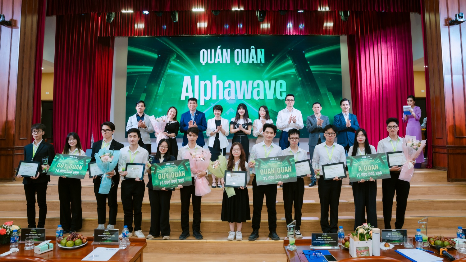 PSI đồng hành cùng sinh viên trên hành trình chinh phục tri thức tài chính đầu tư PSI đồng hành cùng sinh viên trên hành trình chinh phục tri thức tài chính đầu tư