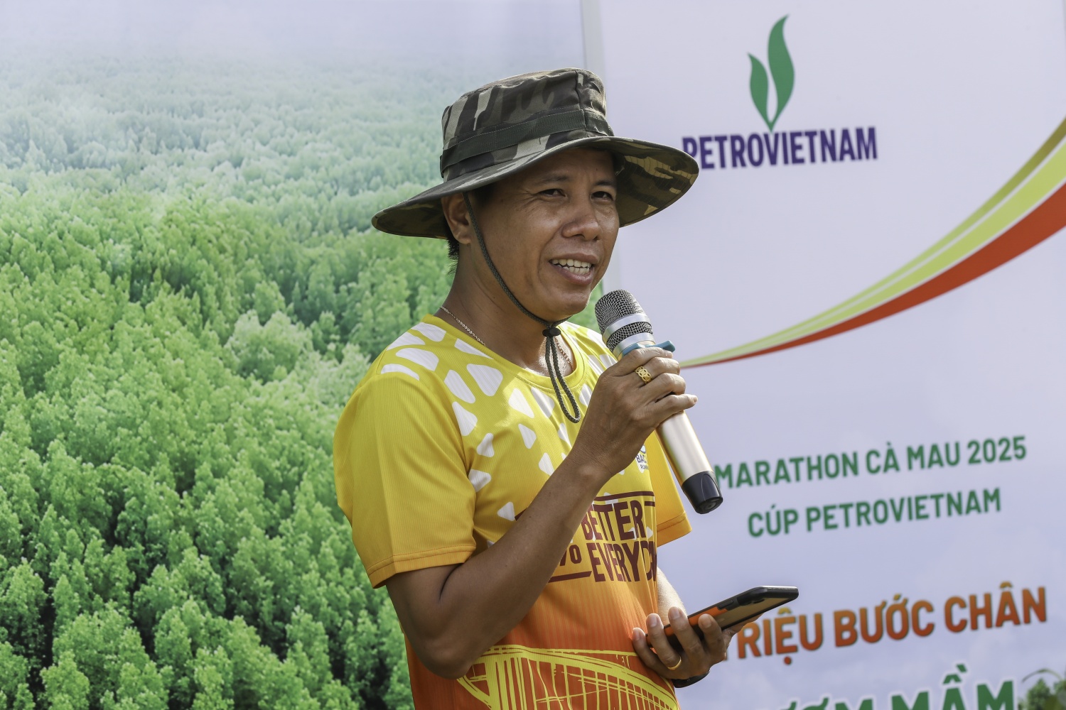 “Triệu bước chân – Ươm mầm bền vững”: Petrovietnam trồng 4.000 cây rừng ngập mặn tại Cà Mau “Triệu bước chân – Ươm mầm bền vững”: Petrovietnam trồng 4.000 cây rừng ngập mặn tại Cà Mau