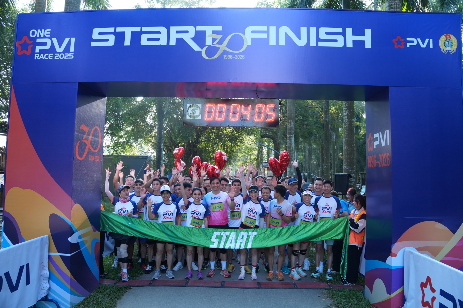 [Chùm ảnh] Sôi nổi Ngày hội Văn hóa Thể thao 30 năm PVI: “One Beat - One Dream”