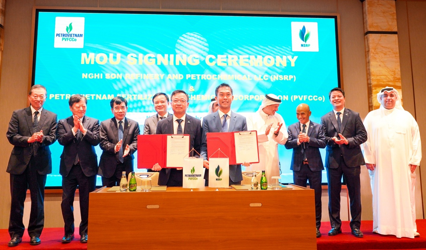 Bước tiến chiến lược trong phát triển chuỗi giá trị Hóa dầu - Hóa chất