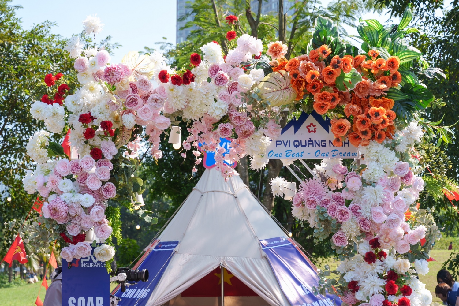 Tưng bừng Ngày hội Văn hóa Thể thao PVI 2025: Chung nhịp đập – Chung giấc mơ Tưng bừng Ngày hội Văn hóa Thể thao PVI 2025: Chung nhịp đập – Chung giấc mơ