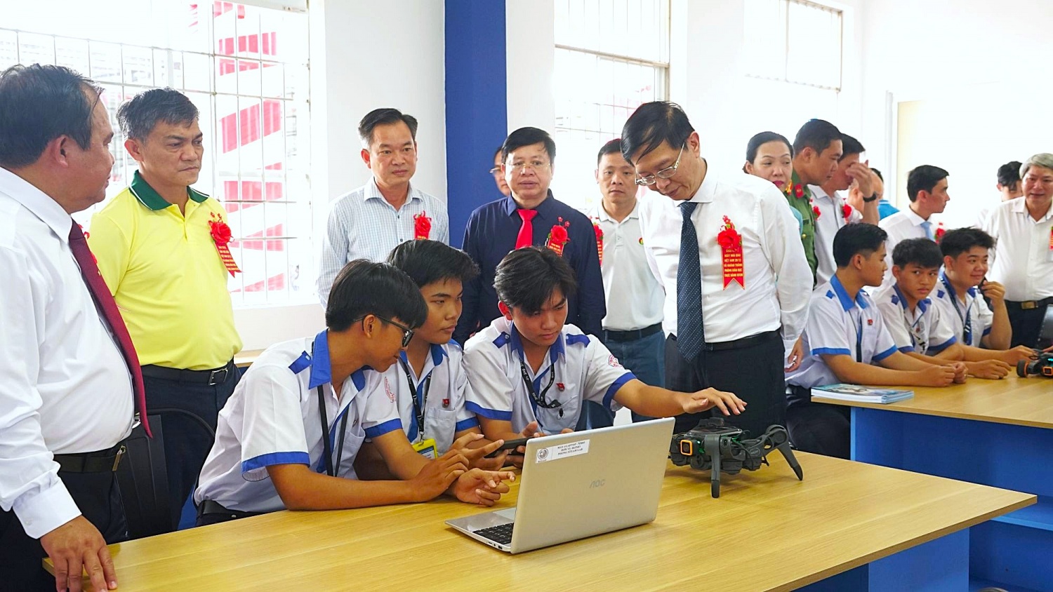 STEM Innovation Petrovietnam: Một cánh cửa mới tiếp tục mở ra STEM Innovation Petrovietnam: Một cánh cửa mới tiếp tục mở ra