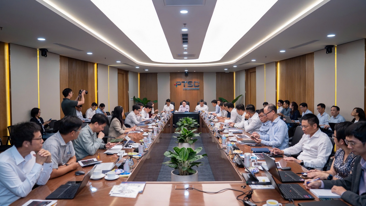 PTSC cần tạo đột phá chiến lược, phát triển sản phẩm mới dựa trên tăng cường năng lực KHCN và đổi mới sáng tạo để đáp ứng yêu cầu tăng trưởng