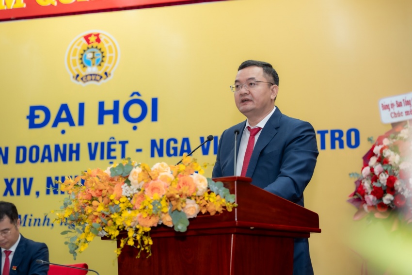 Đại hội Công đoàn Vietsovpetro lần thứ XIV: Đoàn kết – Dân chủ – Kỷ cương – Đổi mới – Phát triển Đại hội Công đoàn Vietsovpetro lần thứ XIV: Đoàn kết - Dân chủ - Kỷ cương - Đổi mới - Phát triển