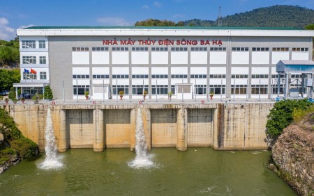 Lũ vượt lịch sử, Thủy điện Sông Ba Hạ khẩn trương vận hành điều tiết