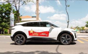 Người dùng kể chuyện mua VinFast VF 7: Đẹp, thích, chốt và xuống tiền