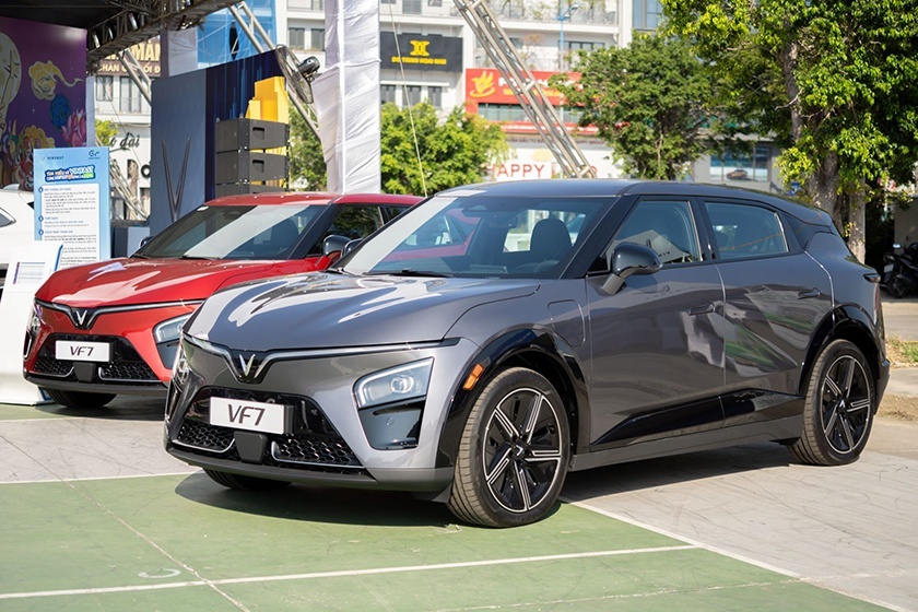 Người dùng kể chuyện mua VinFast VF 7: Đẹp, thích, chốt và xuống tiền Người dùng kể chuyện mua VinFast VF 7: Đẹp, thích, chốt và xuống tiền