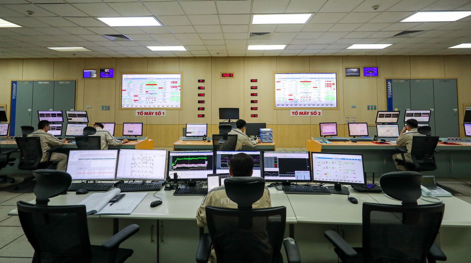 Bài 1: Làm khoa học là phải tỉ mỉ NMND Thái Bình 2 sáng kiến cải tiến kỹ thuật