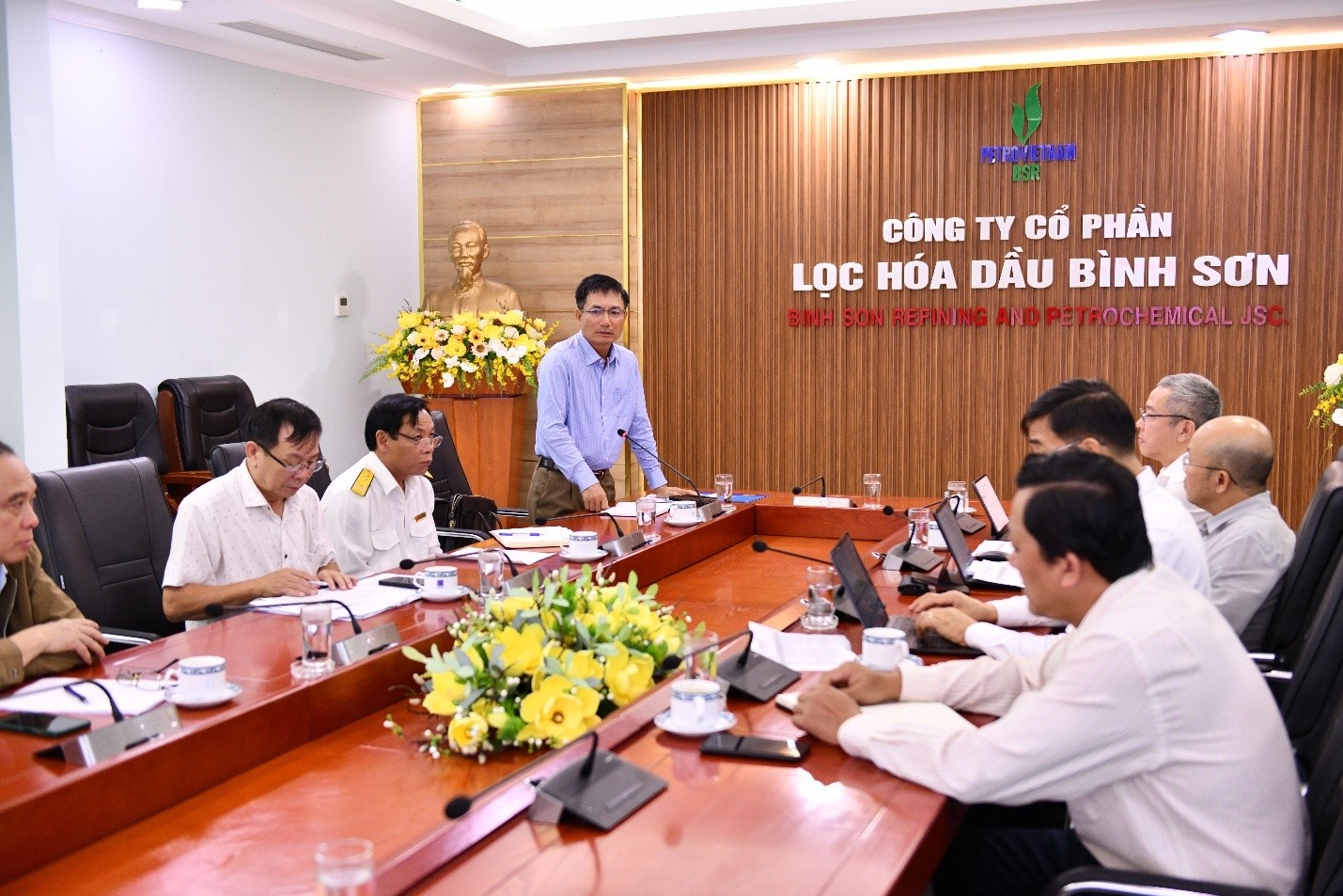 Tỉnh Quảng Ngãi đề nghị BSR nỗ lực SXKD, góp phần hoàn thành các chỉ tiêu dự toán Trung ương Tỉnh Quảng Ngãi đề nghị BSR nỗ lực SXKD, góp phần hoàn thành các chỉ tiêu dự toán Trung ương