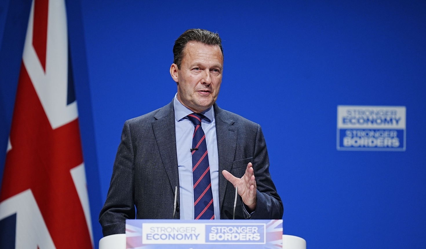 Ngành dầu khí Scotland bên bờ vực "bị xóa sổ"