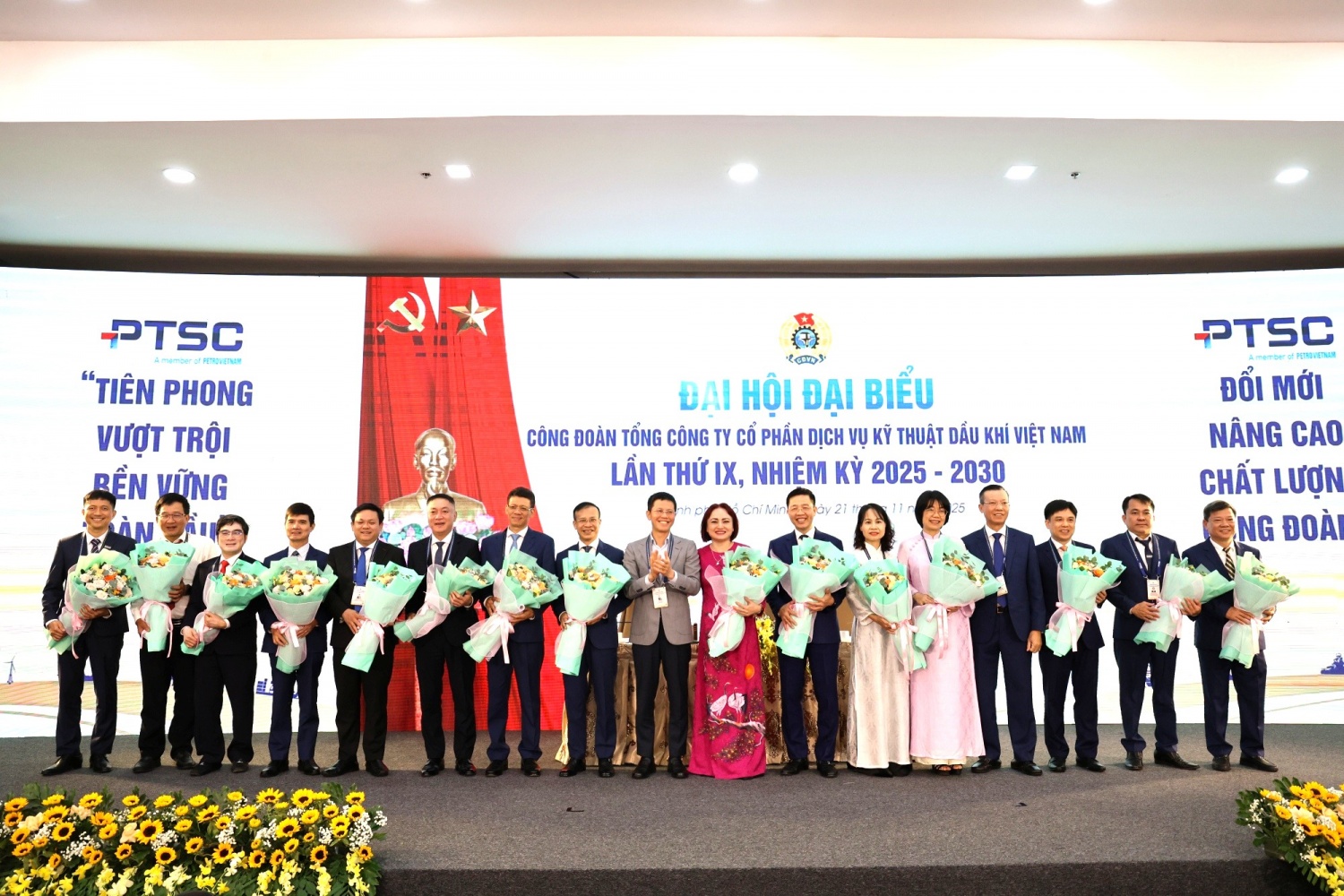 ĐHCĐ PTSC lần thứ IX