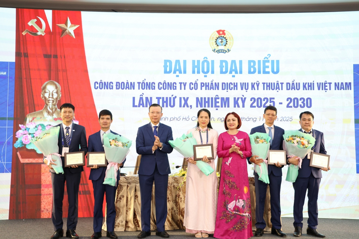 ĐHCĐ PTSC lần thứ IX