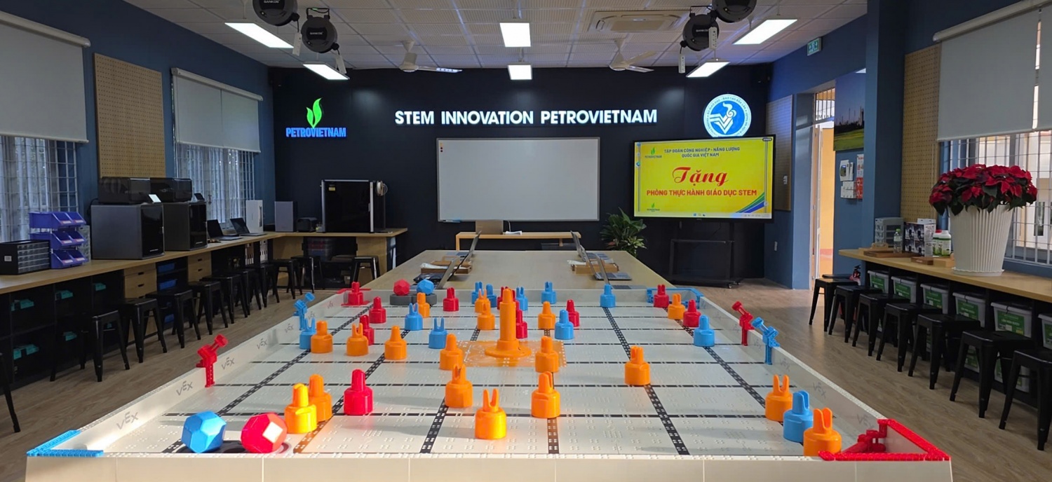 Lan tỏa đam mê khoa học và đổi mới phương thức giảng dạy