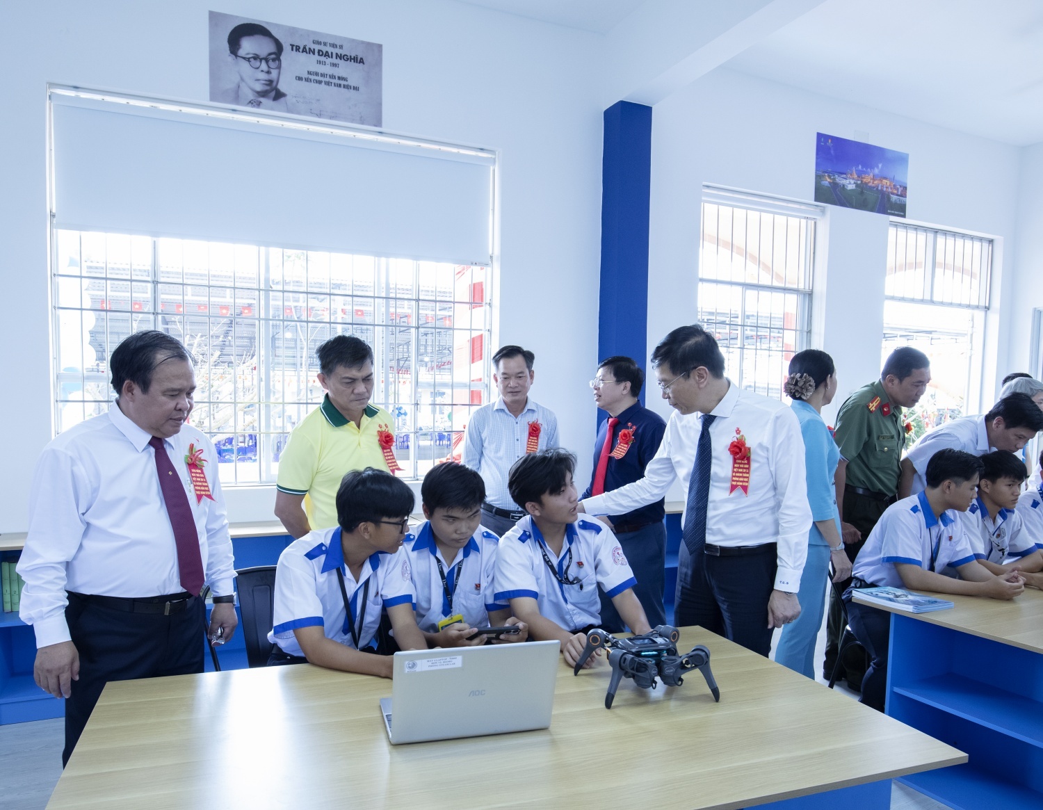 Petrovietnam - “Ngọn lửa tiên phong” nơi cực Nam Tổ quốc Petrovietnam - “Ngọn lửa tiên phong” nơi cực Nam Tổ quốc