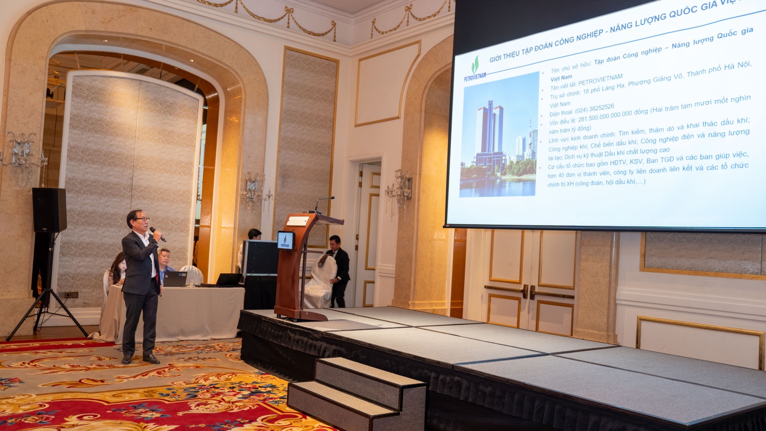 Khẳng định tiềm năng phát triển của Petrosetco Khẳng định tiềm năng phát triển của Petrosetco