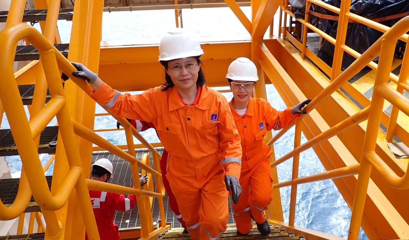 Phụ nữ Petrovietnam: Dấn ấn bản lĩnh, tiên phong trong hành trình phát triển ngành Công nghiệp - Năng lượng Quốc gia