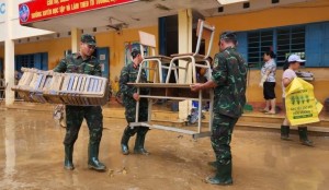 Nghị quyết của Chính phủ về các giải pháp khắc phục hậu quả thiên tai ở miền Trung