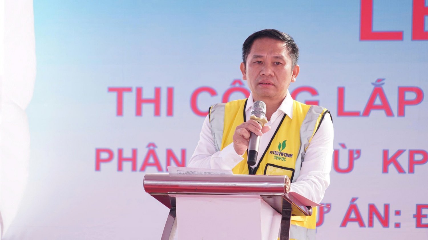 Khởi công thi công cơ khí tuyến ống bờ Lô B - Ô Môn: Tăng tốc giai đoạn thi công đồng bộ toàn tuyến