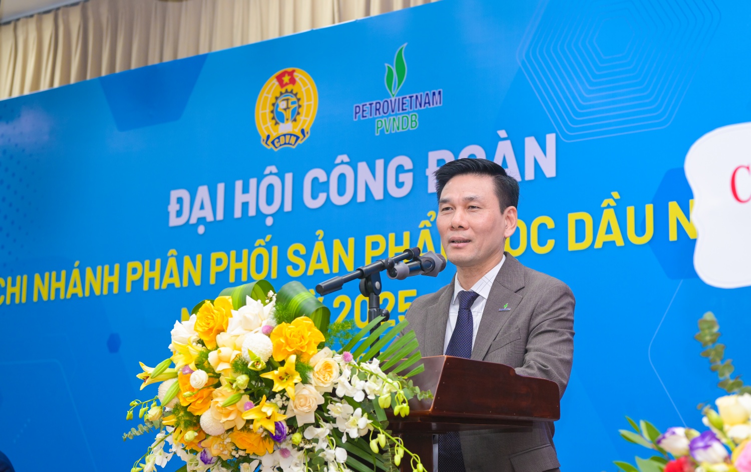 Công đoàn PVNDB xây dựng tổ chức Công đoàn vững mạnh, điểm tựa vững chắc cho người lao động Công đoàn PVNDB xây dựng tổ chức Công đoàn vững mạnh, điểm tựa vững chắc cho người lao động