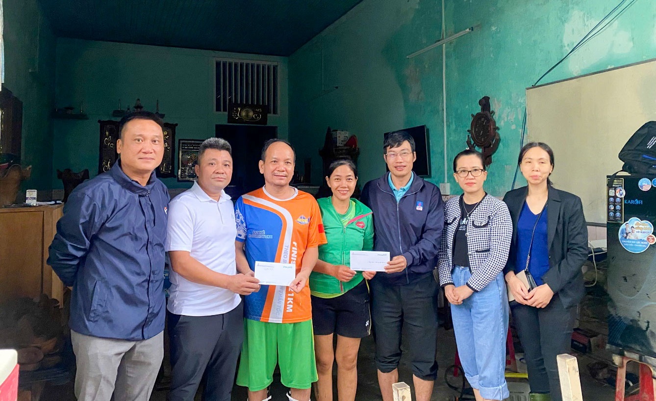 PVFCCo – Phú Mỹ sẻ chia cùng đồng bào vùng lũ miền Trung và Tây Nguyên PVFCCo – Phú Mỹ sẻ chia cùng đồng bào vùng lũ miền Trung và Tây Nguyên