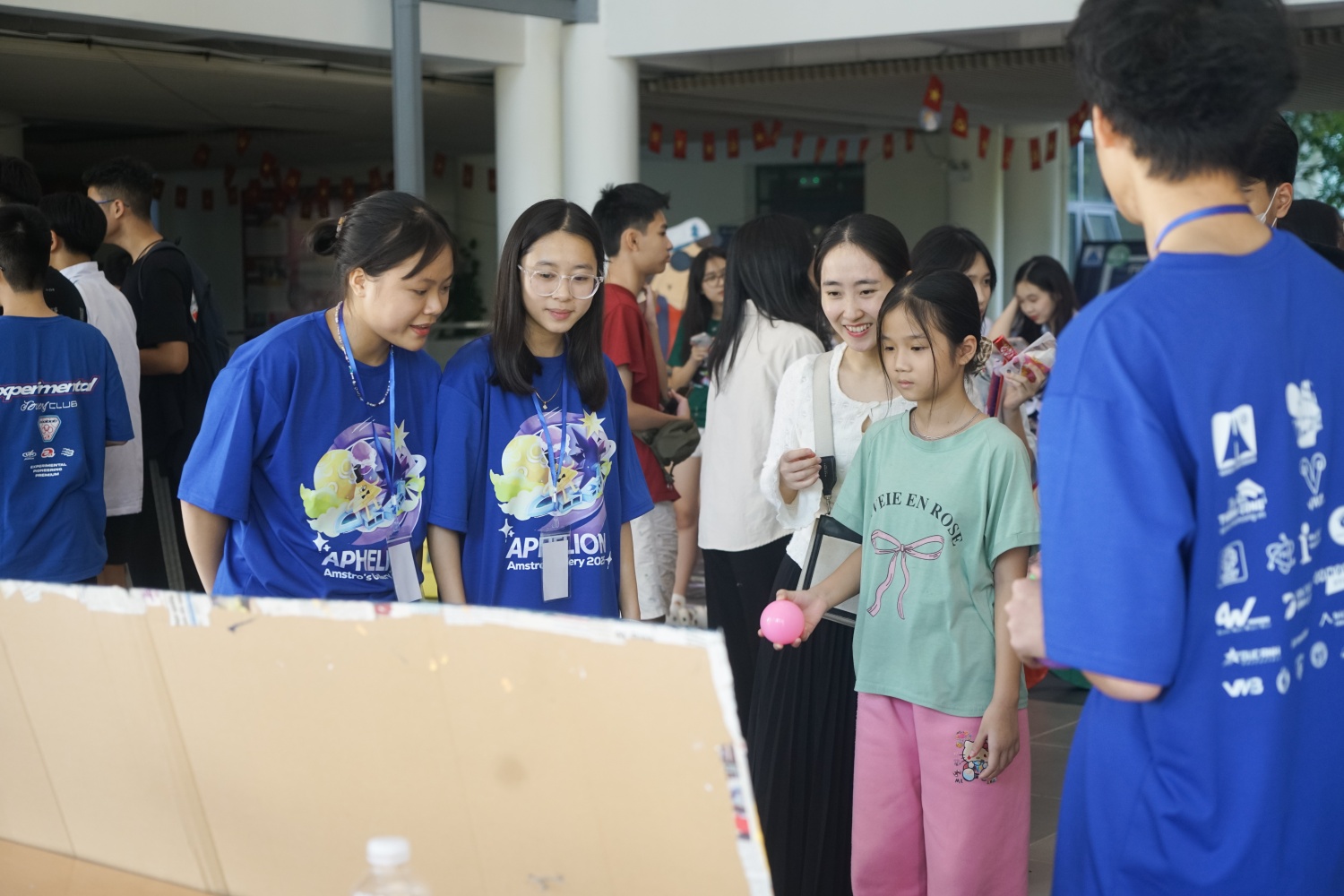 Amstro’s Gallery 2025: Aphelion - Hành trình dấn thân vào miền tri thức của khoa học vũ trụ